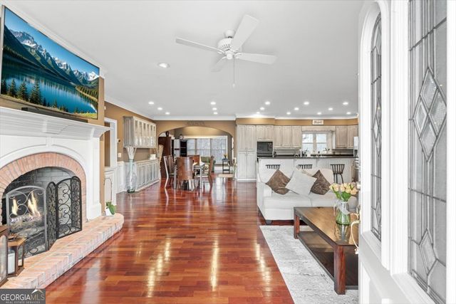 2012 Arbor Springs Way, Buford, GA 30519