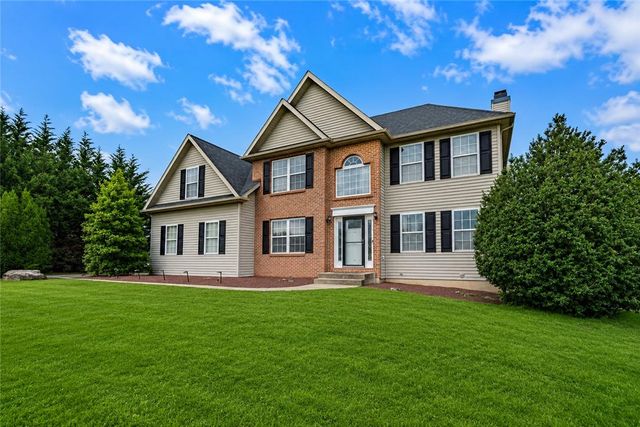 413 Quail Drive, Allentown City, PA 18104
