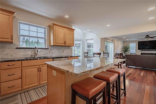 413 Quail Drive, Allentown City, PA 18104
