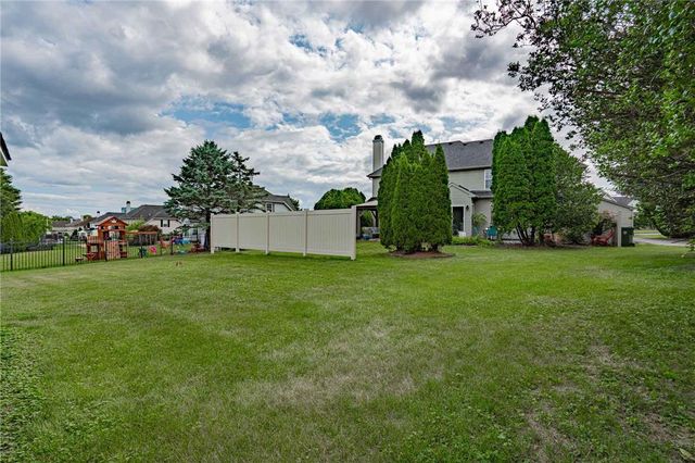 413 Quail Drive, Allentown City, PA 18104
