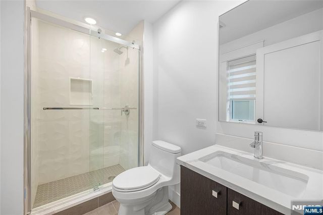 471 1st Street A, Palisades Park, NJ 07650