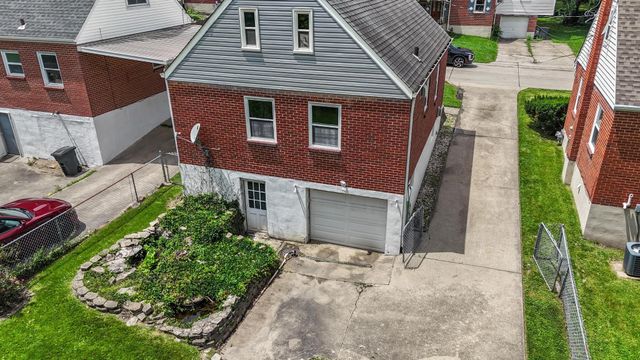 32 Bon Jan Lane, Highland Heights, KY 41076