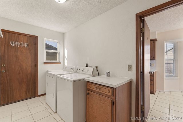 1912 W Delmar Street, Broken Arrow, OK 74012