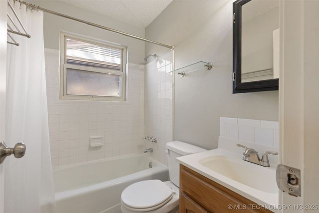 1912 W Delmar Street, Broken Arrow, OK 74012