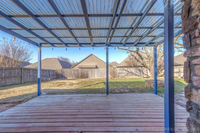 1912 W Delmar Street, Broken Arrow, OK 74012