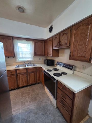 243 Winter Street, Battle Creek, MI 49015