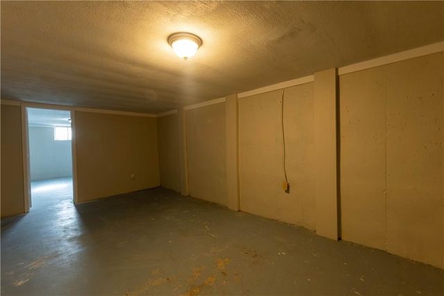 3339 S Vermont Avenue, Independence, MO 64052