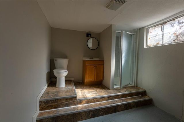 3339 S Vermont Avenue, Independence, MO 64052