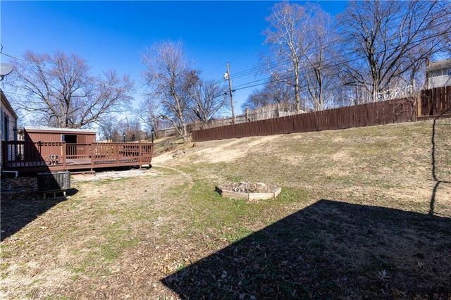 3339 S Vermont Avenue, Independence, MO 64052