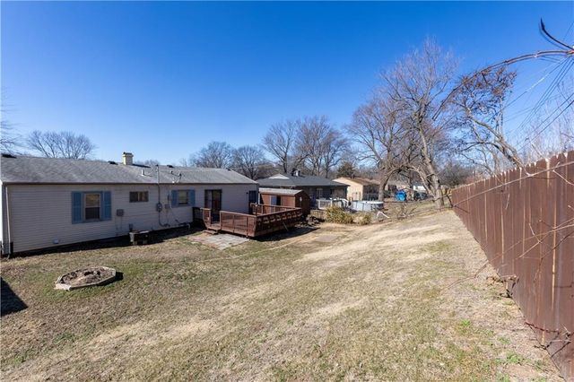 3339 S Vermont Avenue, Independence, MO 64052