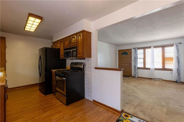 3339 S Vermont Avenue, Independence, MO 64052