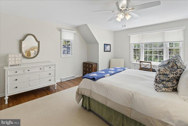 211 PENN VIEW DR, Pennington, NJ 08534