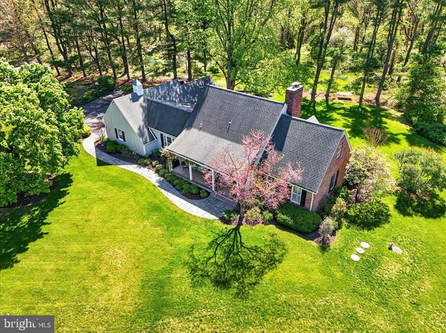 211 PENN VIEW DR, Pennington, NJ 08534