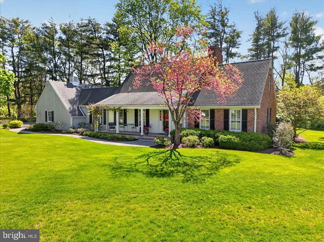 211 PENN VIEW DR, Pennington, NJ 08534