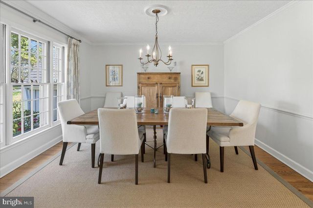 211 PENN VIEW DR, Pennington, NJ 08534