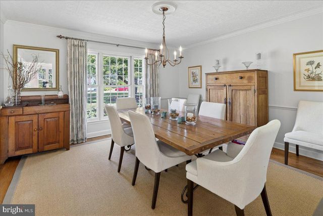 211 PENN VIEW DR, Pennington, NJ 08534