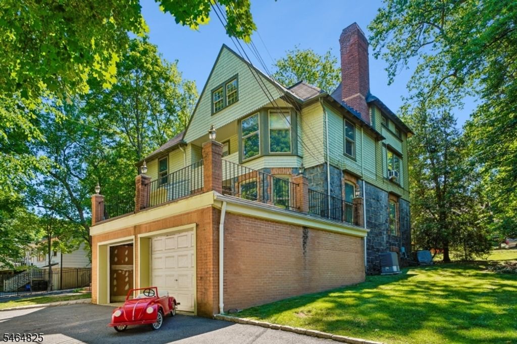 279 Scotland Rd, South Orange Village Twp., NJ 07079 — exterior