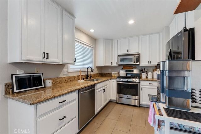 2352 Archwood 54, Simi Valley, CA 93063
