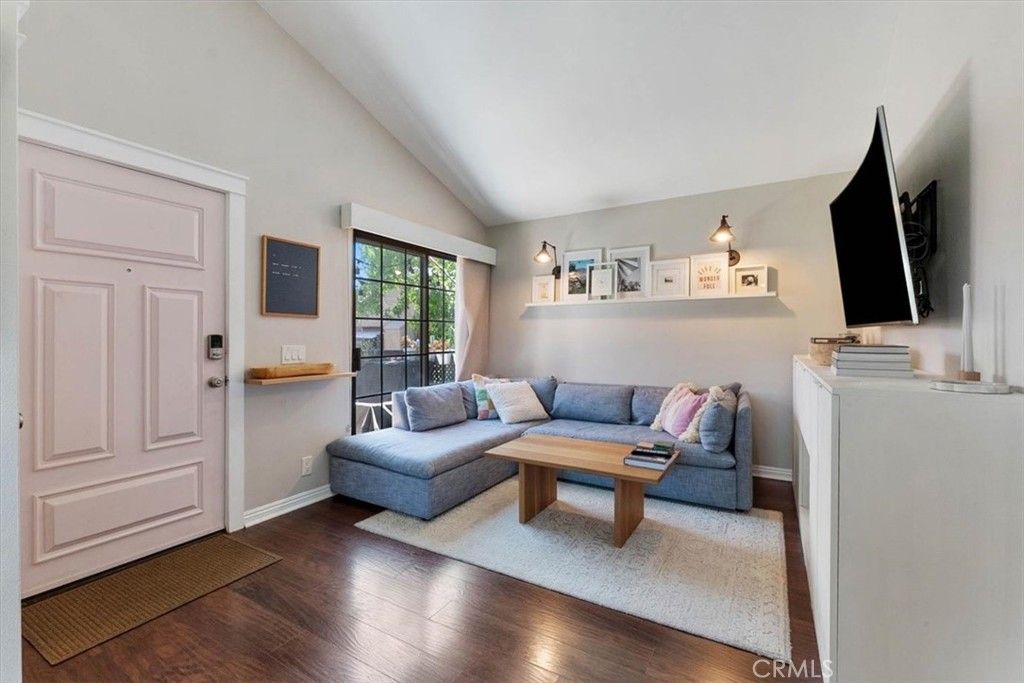 2352 Archwood 54, Simi Valley, CA 93063