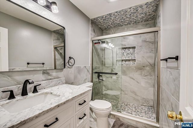 12 Tulip Court, Edison, NJ 08820