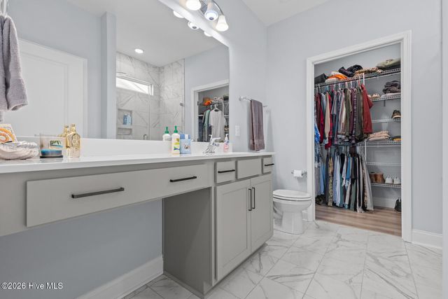 204 Balustrade Way, Hampstead, NC 28443