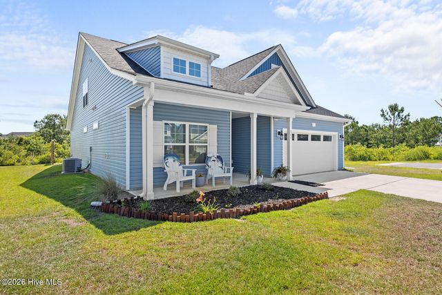 204 Balustrade Way, Hampstead, NC 28443