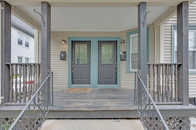 24 Orchard Ave 1, Waltham, MA 02452