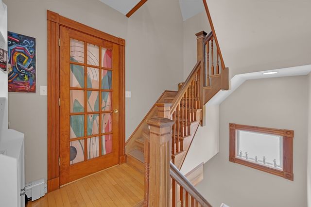 24 Orchard Ave 1, Waltham, MA 02452
