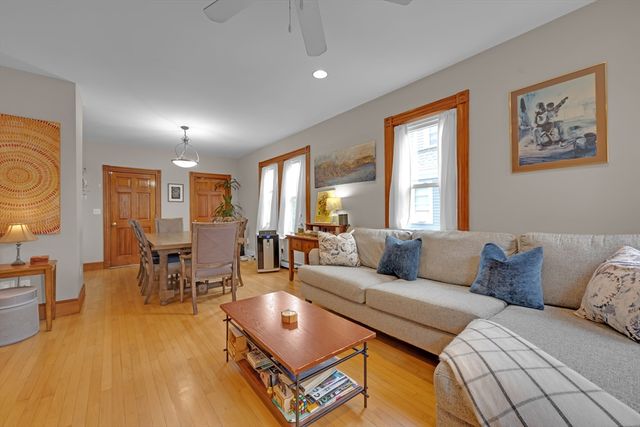 24 Orchard Ave 1, Waltham, MA 02452