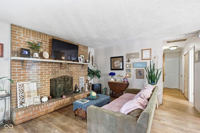 7528 S New Jersey Street, Indianapolis, IN 46227