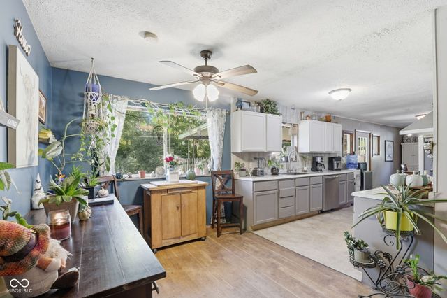 7528 S New Jersey Street, Indianapolis, IN 46227