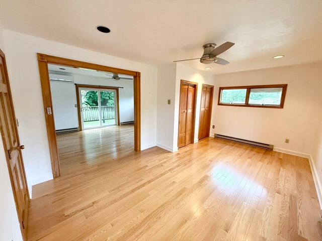 27 Westbrook Rd, Northborough, MA 01532