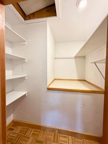 27 Westbrook Rd, Northborough, MA 01532