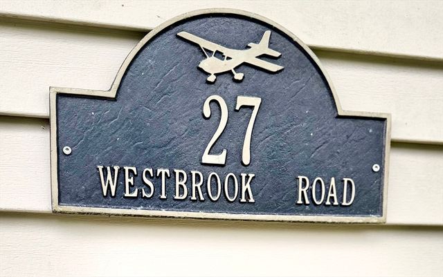 27 Westbrook Rd, Northborough, MA 01532
