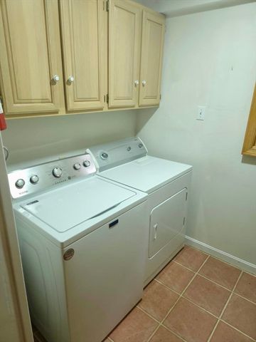 27 Westbrook Rd, Northborough, MA 01532