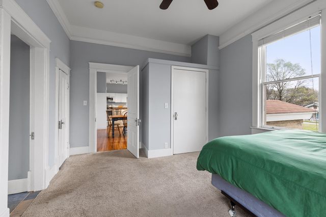 5720 Saint Elmo Avenue, Chattanooga, TN 37409