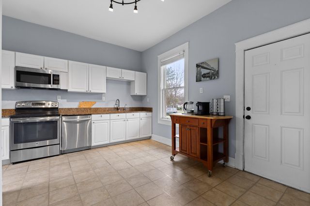 5720 Saint Elmo Avenue, Chattanooga, TN 37409