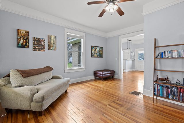 5720 Saint Elmo Avenue, Chattanooga, TN 37409