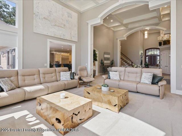 2471 Overglen Court, East Lansing, MI 48823