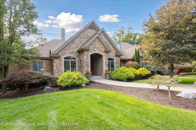 2471 Overglen Court, East Lansing, MI 48823