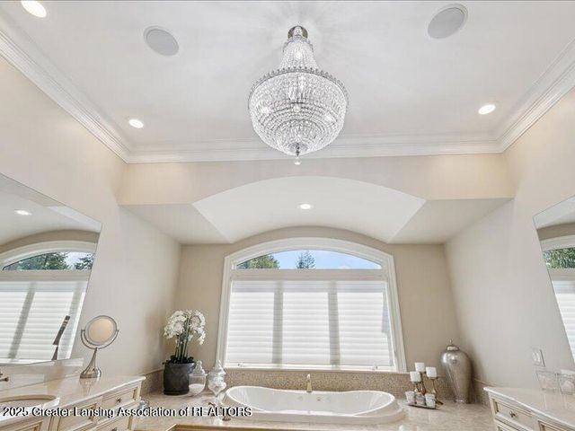 2471 Overglen Court, East Lansing, MI 48823