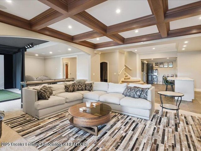 2471 Overglen Court, East Lansing, MI 48823