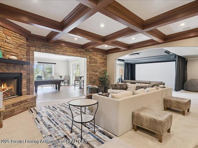 2471 Overglen Court, East Lansing, MI 48823