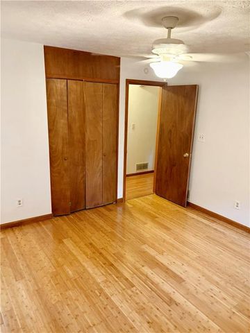 2480 Burton Circle, Morrow, GA 30260