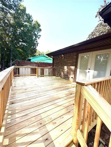2480 Burton Circle, Morrow, GA 30260