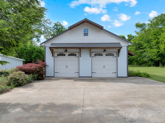314 4th Ave, NW, Winchester, TN 37398