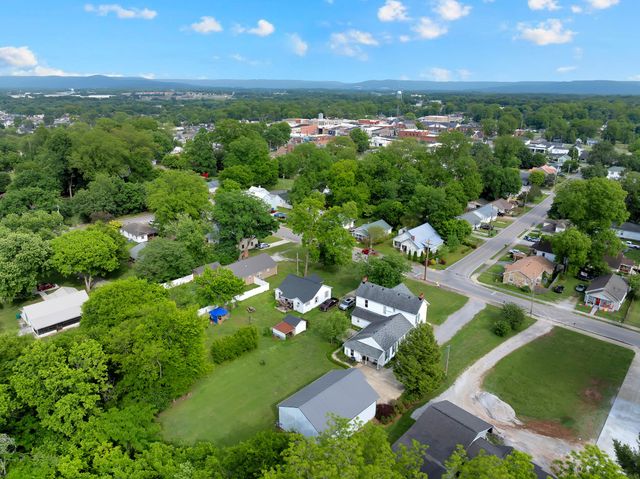 314 4th Ave, NW, Winchester, TN 37398