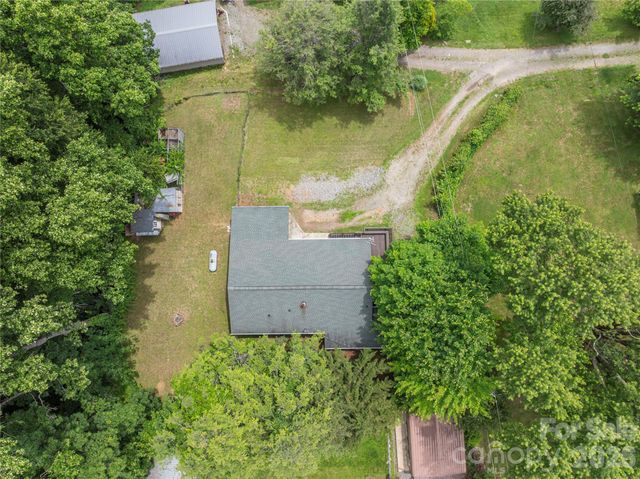 31 Granite Lane, Waynesville, NC 28786