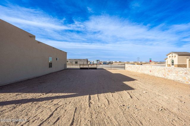 3830 Portrait Street, Las Cruces, NM 88012