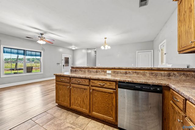 991 Manley Road, Hazel Green, AL 35750